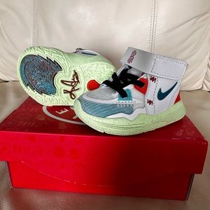 Baby Kyrie Infinity size 2c